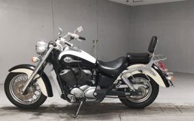HONDA SHADOW 750 1997 RC44