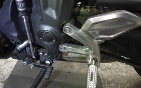 TRIUMPH TRIDENT 660 2021