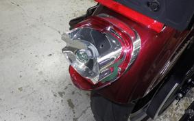HARLEY XL883LI 2013
