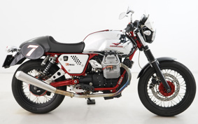 MOTO GUZZI V7 RACER 2013