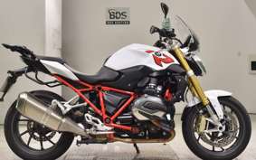 BMW R1200R 2015
