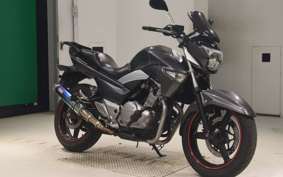 SUZUKI GSR250