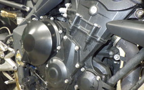 TRIUMPH STREET TRIPLE R 2014