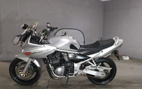 SUZUKI BANDIT1200S 2006 GV77A