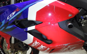 HONDA CBR1000RR 2005 SC57
