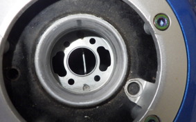 SUZUKI ｼﾞｸｻｰ250SF 2004 ED22B