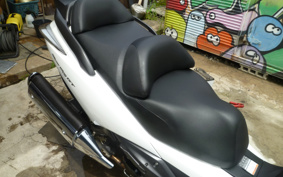 HONDA SILVERWING400GT 2011 NF03