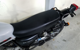 SUZUKI GLASS TRACKER BIG BOY NJ4DA
