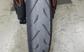 KTM 890 DUKE 2023