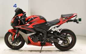 HONDA CBR600RR GEN 3 2024