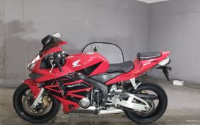 HONDA CBR600RR 2003 PC37
