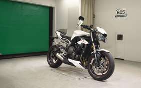 TRIUMPH STREET TRIPLE RS 2018