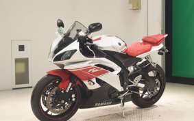 YAMAHA YZF-R6 2010