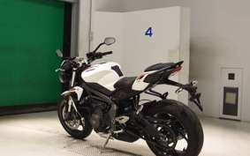 TRIUMPH STREET TRIPLE S 2022