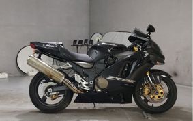 KAWASAKI ZX 1200 NINJA R 2004 ZXT20B