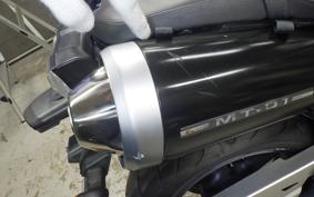 YAMAHA MT-01 2005