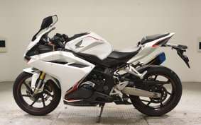HONDA CBR250RR A
