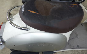HONDA CREA SCOOPY AF55
