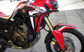 HONDA CRF1000L AFRICA TWIN 2018 SD04