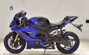 YAMAHA YZF-R6 2018