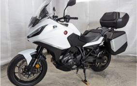 HONDA NT1100 2022 SC84