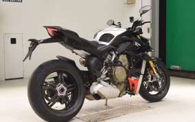 DUCATI ストリート FIGHTER V4SP2 2023