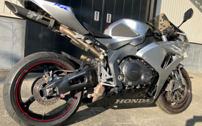 HONDA CBR1000RR SC57