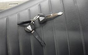 KAWASAKI Z900RS 2023 ZR900K