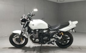 YAMAHA XJR1300L TRAINING CAR  RP17J