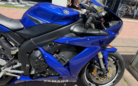 YAMAHA YZF-R1 2004 RN12
