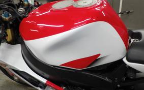 YAMAHA YZF-R7 2001