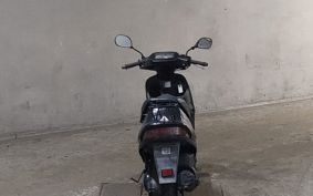 SUZUKI ADDRESS V100 CE11A