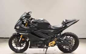 YAMAHA YZF-R25 A 2025 RG43J