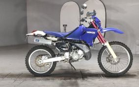 YAMAHA LANZA DT230 4TP