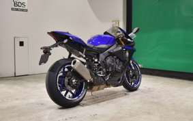 YAMAHA YZF-R1