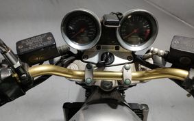 SUZUKI BANDIT1200 2001 GV77A