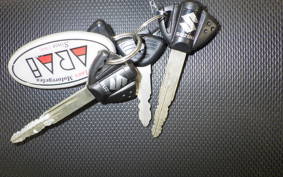 SUZUKI Vｽﾄﾛｰﾑ250A 1998