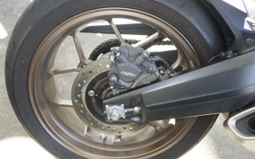 HONDA CB650R E-Clutch 2025 RH17