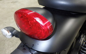 TRIUMPH STREET TWIN 2021