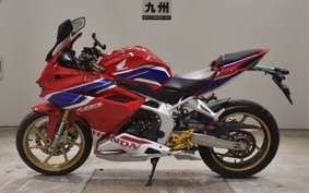 HONDA CBR250RR A MC51