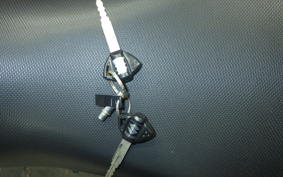 SUZUKI Vｽﾄﾛｰﾑ250A 2005