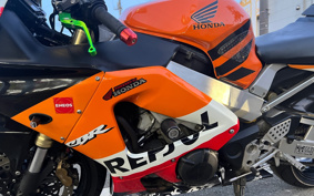 HONDA CBR929RR 2000 SC44
