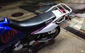 YAMAHA LANZA DT230 4TP