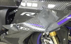 YAMAHA YZF-R1 M 2020 RN65J