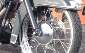 HARLEY FLSTC 2000 BJY