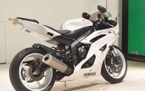 YAMAHA YZF-R6 2011