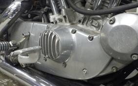 HARLEY XLH883 HUGGER 2002