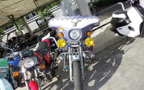 HONDA CB750 CUSTOM RC04