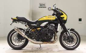KAWASAKI Z900RS 2023 ZR900K