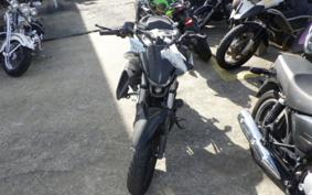 YAMAHA FZ25